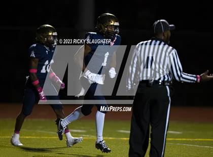 Thumbnail 1 in Mater Dei @ Althoff Catholic photogallery.