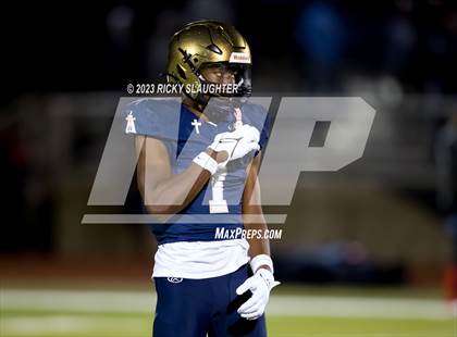 Thumbnail 2 in Mater Dei @ Althoff Catholic photogallery.