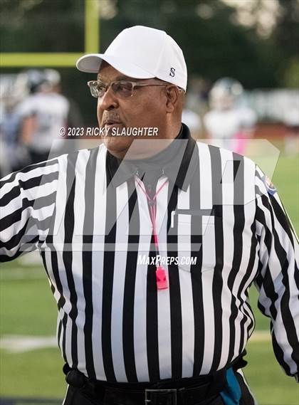 Thumbnail 1 in Mater Dei @ Althoff Catholic photogallery.