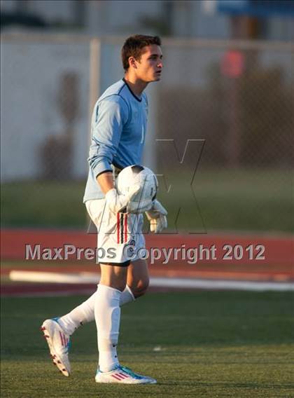 Thumbnail 2 in Crescenta Valley vs. El Rancho (CIF SS D4 Final) photogallery.