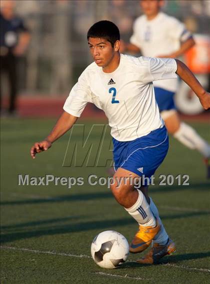 Thumbnail 1 in Crescenta Valley vs. El Rancho (CIF SS D4 Final) photogallery.