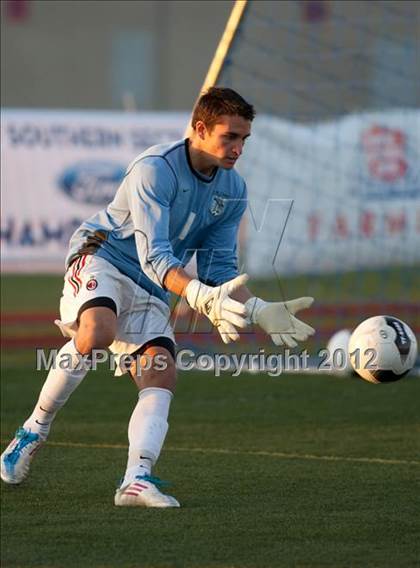 Thumbnail 2 in Crescenta Valley vs. El Rancho (CIF SS D4 Final) photogallery.