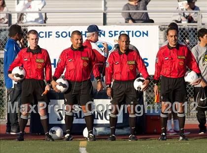 Thumbnail 1 in Crescenta Valley vs. El Rancho (CIF SS D4 Final) photogallery.