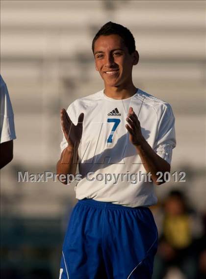 Thumbnail 3 in Crescenta Valley vs. El Rancho (CIF SS D4 Final) photogallery.