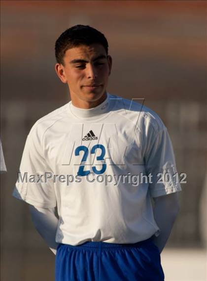 Thumbnail 2 in Crescenta Valley vs. El Rancho (CIF SS D4 Final) photogallery.