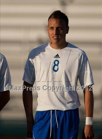Thumbnail 2 in Crescenta Valley vs. El Rancho (CIF SS D4 Final) photogallery.