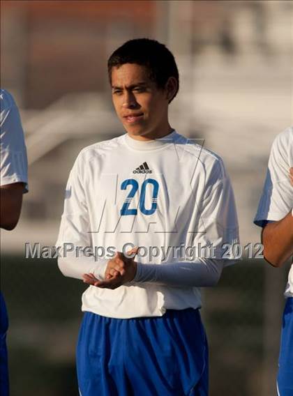 Thumbnail 2 in Crescenta Valley vs. El Rancho (CIF SS D4 Final) photogallery.