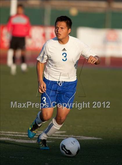 Thumbnail 2 in Crescenta Valley vs. El Rancho (CIF SS D4 Final) photogallery.