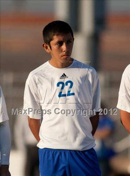 Thumbnail 1 in Crescenta Valley vs. El Rancho (CIF SS D4 Final) photogallery.