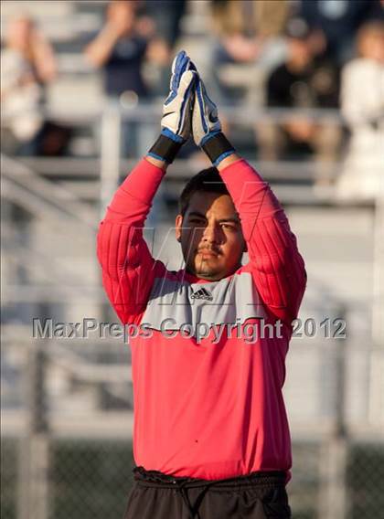 Thumbnail 2 in Crescenta Valley vs. El Rancho (CIF SS D4 Final) photogallery.