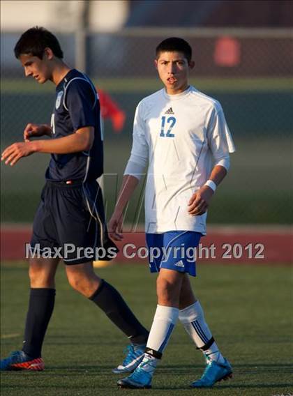 Thumbnail 2 in Crescenta Valley vs. El Rancho (CIF SS D4 Final) photogallery.