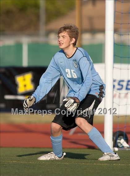 Thumbnail 1 in Crescenta Valley vs. El Rancho (CIF SS D4 Final) photogallery.