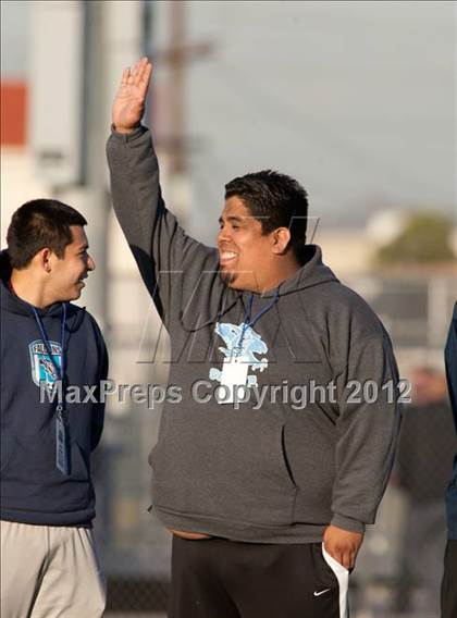 Thumbnail 2 in Crescenta Valley vs. El Rancho (CIF SS D4 Final) photogallery.
