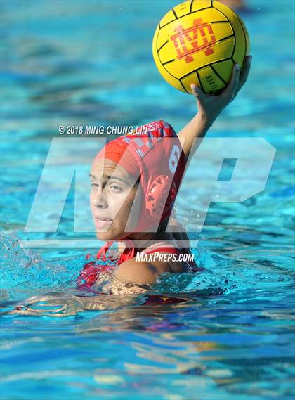 Thumbnail 3 in Newport Harbor vs. Mater Dei (Barnett Holiday Cup) photogallery.
