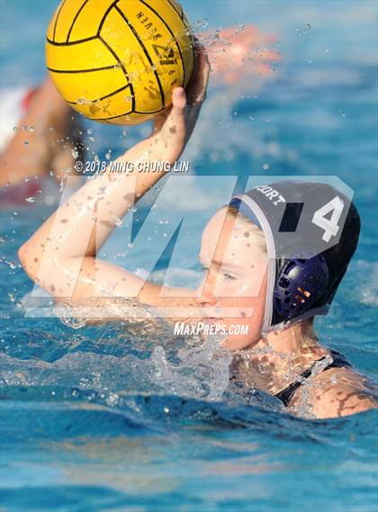 Thumbnail 1 in Newport Harbor vs. Mater Dei (Barnett Holiday Cup) photogallery.