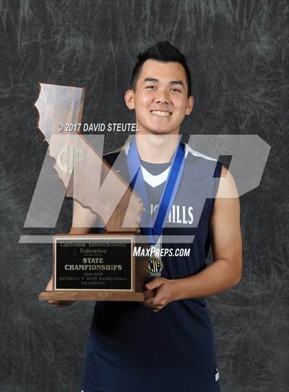 Thumbnail 1 in Rolling Hills Prep (CIF State D5 Award Photos) photogallery.