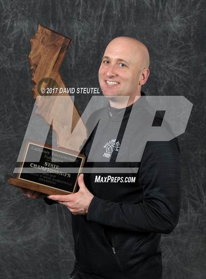 Thumbnail 3 in Rolling Hills Prep (CIF State D5 Award Photos) photogallery.