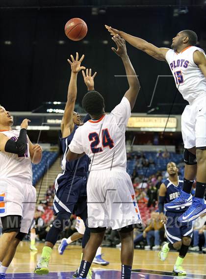 Thumbnail 3 in St. Joseph Notre Dame vs Horizon (CIF State D5 Final) photogallery.