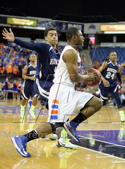 Thumbnail 2 in St. Joseph Notre Dame vs Horizon (CIF State D5 Final) photogallery.