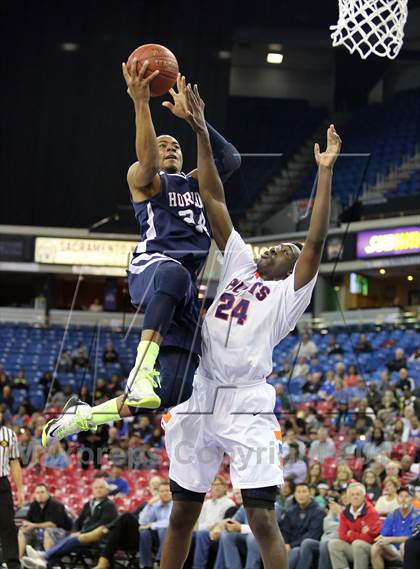 Thumbnail 2 in St. Joseph Notre Dame vs Horizon (CIF State D5 Final) photogallery.