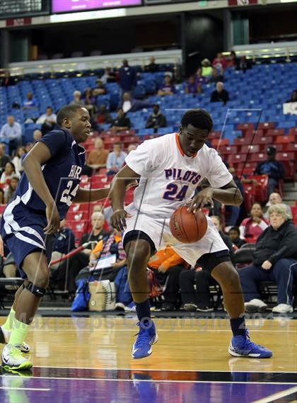 Thumbnail 2 in St. Joseph Notre Dame vs Horizon (CIF State D5 Final) photogallery.