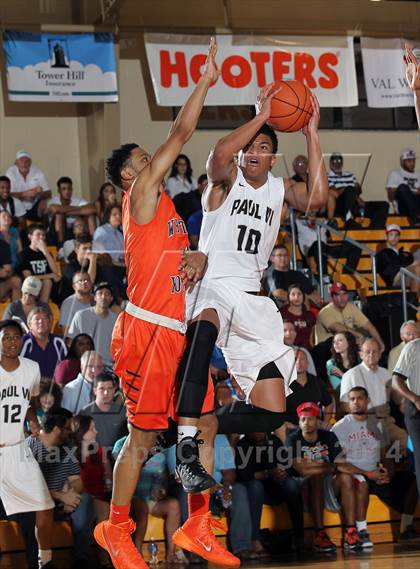Thumbnail 2 in Paul VI vs. Whitney Young (City of Palms Classic) photogallery.