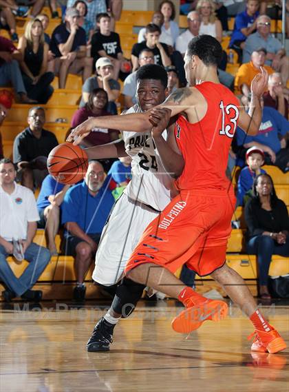 Thumbnail 1 in Paul VI vs. Whitney Young (City of Palms Classic) photogallery.