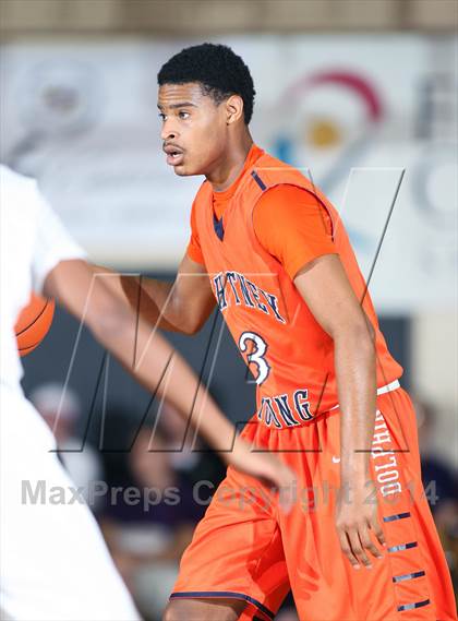 Thumbnail 1 in Paul VI vs. Whitney Young (City of Palms Classic) photogallery.