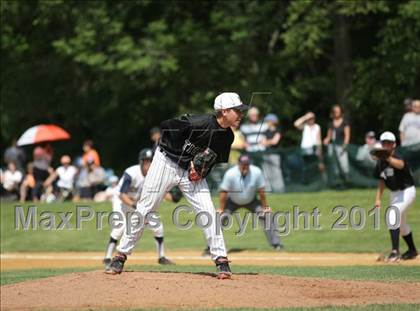 Thumbnail 3 in Mamaroneck @ Suffern (Section 1 Class AA Semifinal) photogallery.