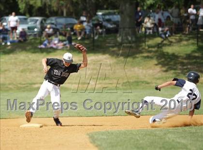Thumbnail 1 in Mamaroneck @ Suffern (Section 1 Class AA Semifinal) photogallery.