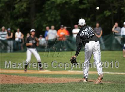 Thumbnail 2 in Mamaroneck @ Suffern (Section 1 Class AA Semifinal) photogallery.