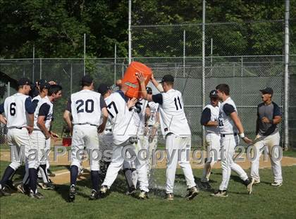 Thumbnail 3 in Mamaroneck @ Suffern (Section 1 Class AA Semifinal) photogallery.