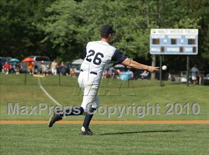 Thumbnail 2 in Mamaroneck @ Suffern (Section 1 Class AA Semifinal) photogallery.