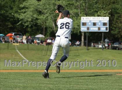 Thumbnail 3 in Mamaroneck @ Suffern (Section 1 Class AA Semifinal) photogallery.