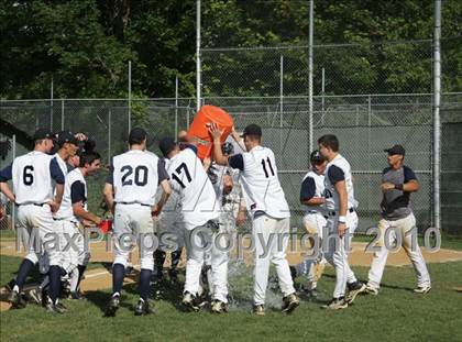 Thumbnail 2 in Mamaroneck @ Suffern (Section 1 Class AA Semifinal) photogallery.