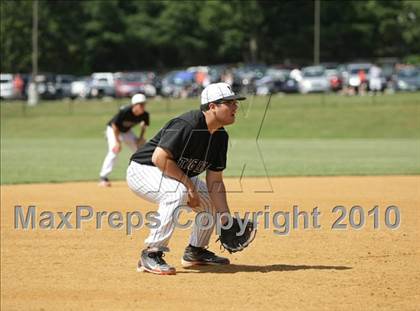 Thumbnail 3 in Mamaroneck @ Suffern (Section 1 Class AA Semifinal) photogallery.