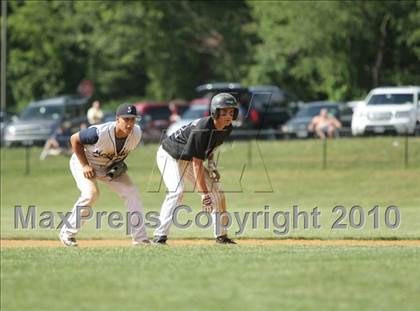 Thumbnail 3 in Mamaroneck @ Suffern (Section 1 Class AA Semifinal) photogallery.