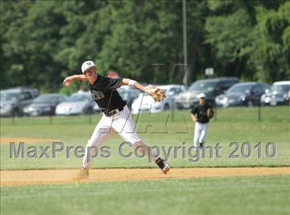 Thumbnail 3 in Mamaroneck @ Suffern (Section 1 Class AA Semifinal) photogallery.