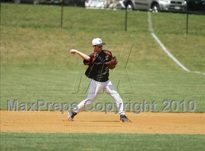 Thumbnail 3 in Mamaroneck @ Suffern (Section 1 Class AA Semifinal) photogallery.