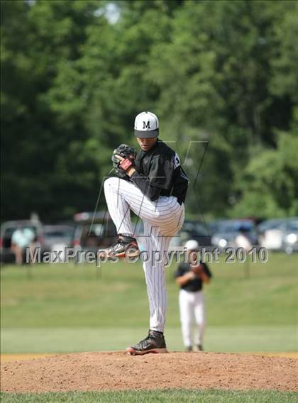 Thumbnail 3 in Mamaroneck @ Suffern (Section 1 Class AA Semifinal) photogallery.