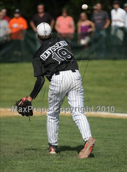 Thumbnail 1 in Mamaroneck @ Suffern (Section 1 Class AA Semifinal) photogallery.