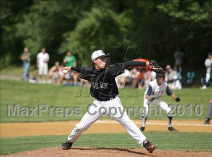 Thumbnail 2 in Mamaroneck @ Suffern (Section 1 Class AA Semifinal) photogallery.