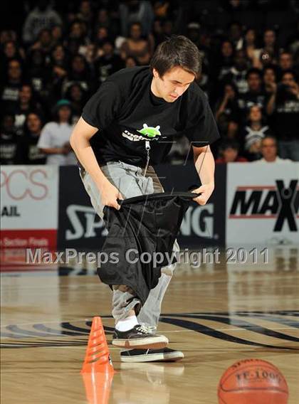 Thumbnail 1 in Mayfair vs. Gahr (CIF SS D2A Final) photogallery.