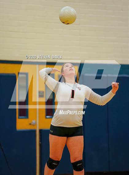 Thumbnail 3 in Round Valley @ Chandler Prep photogallery.
