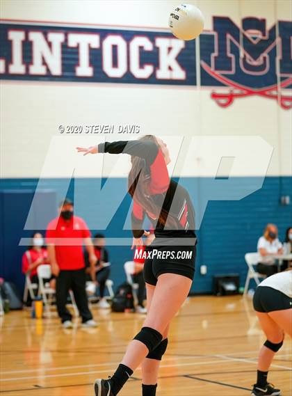 Thumbnail 1 in Round Valley @ Chandler Prep photogallery.