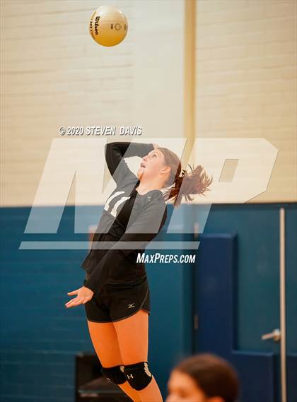 Thumbnail 3 in Round Valley @ Chandler Prep photogallery.