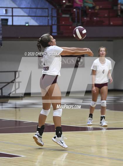 Thumbnail 3 in Sullivan Central @ Tennessee photogallery.