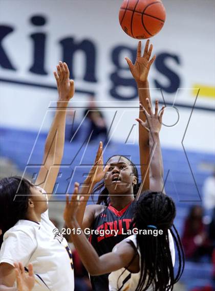 Thumbnail 1 in South Grand Prairie @ Lamar photogallery.