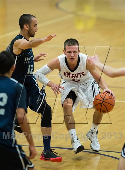 Thumbnail 1 in Hunter vs. Northridge (Riverton Holiday Tourney) photogallery.