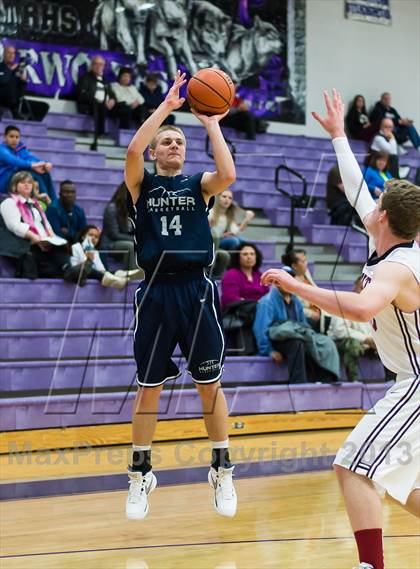 Thumbnail 1 in Hunter vs. Northridge (Riverton Holiday Tourney) photogallery.
